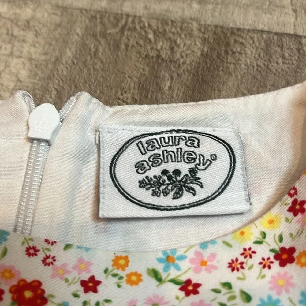 Laura Ashley tiered floral cotton poplin dress size 4/5